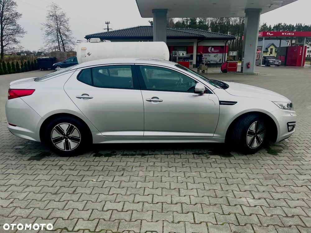 Kia Optima - 2