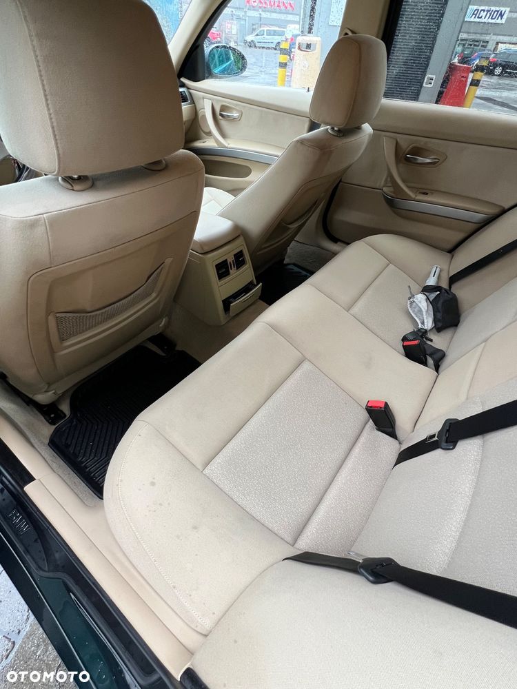 BMW Seria 3 - 22
