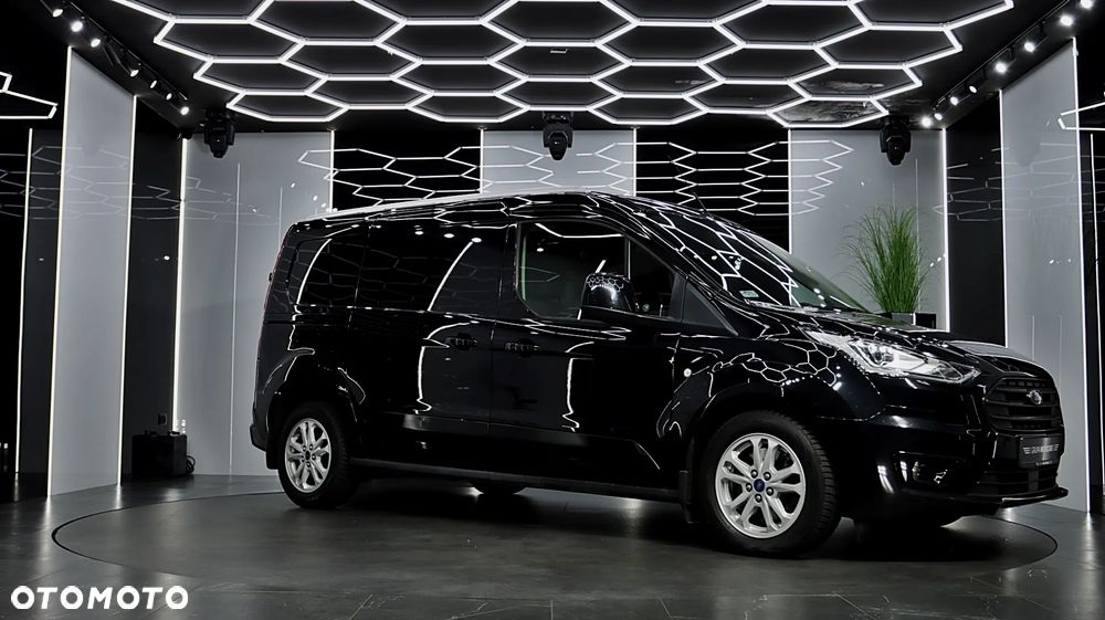 Ford Transit Connect - 11