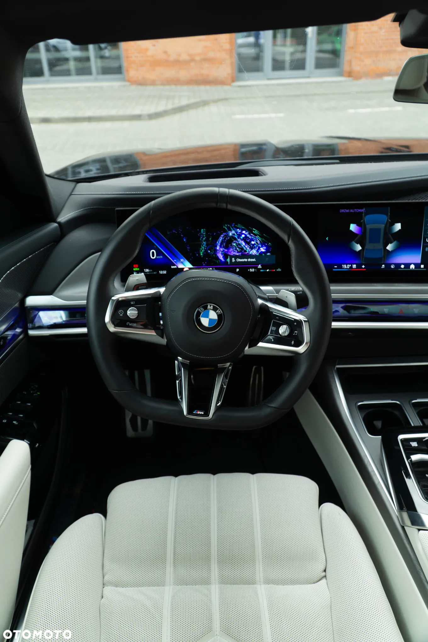 BMW Seria 7 - 35