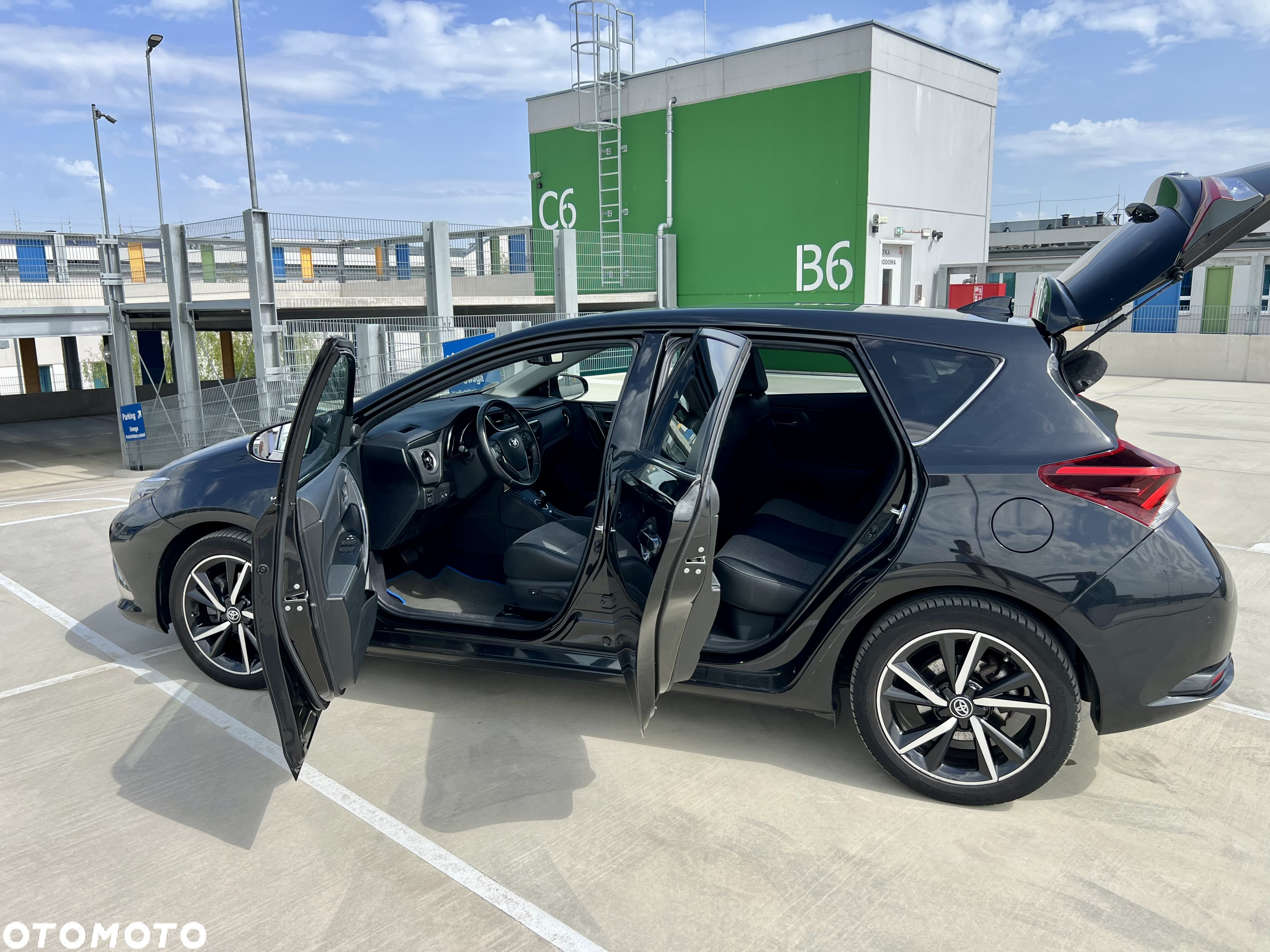 Toyota Auris 1.8 VVT-i Hybrid Automatik Executive - 15