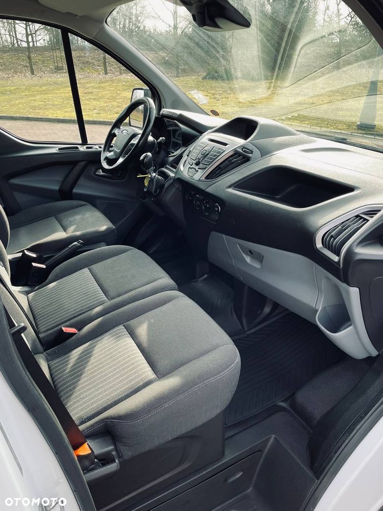 Ford Transit Custom - 18