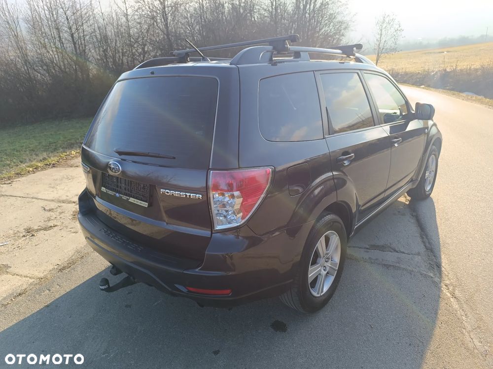 Subaru Forester 2.0 XE 000/PLA - 8