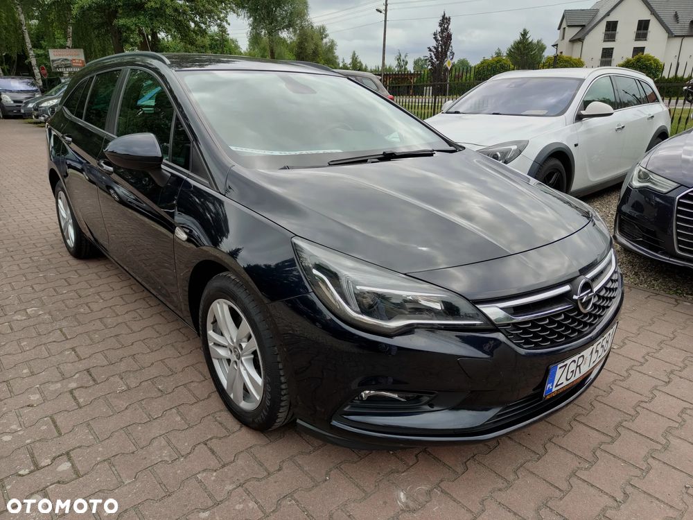 Opel Astra - 1
