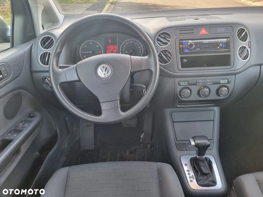 Volkswagen Golf Plus 1.9 TDI Comfortline DSG - 8