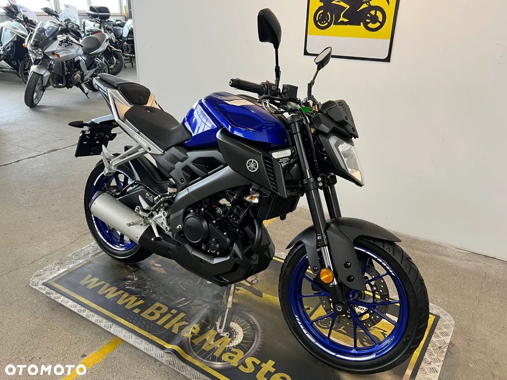 Yamaha MT - 4