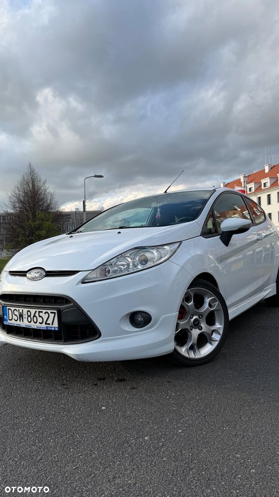 Ford Fiesta 1.6 Ti-VCT Sport - 10