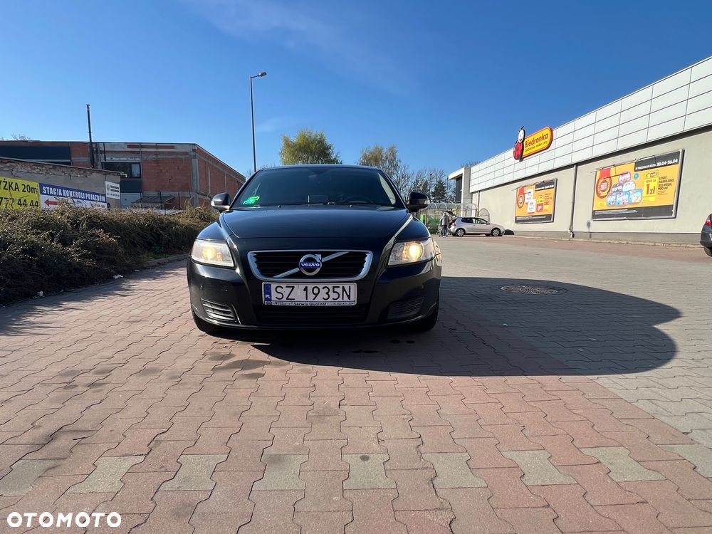 Volvo V50 - 1