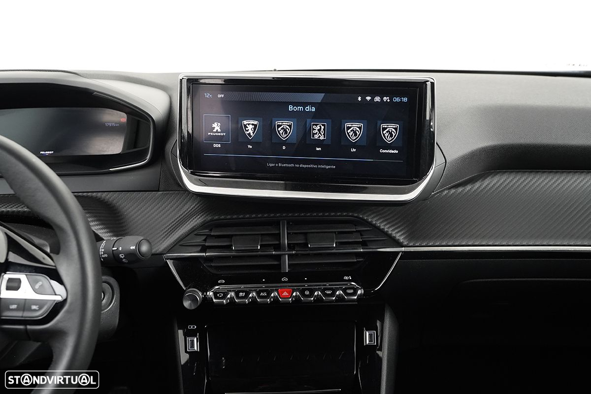 Peugeot 2008 1.2 PureTech Allure - 9