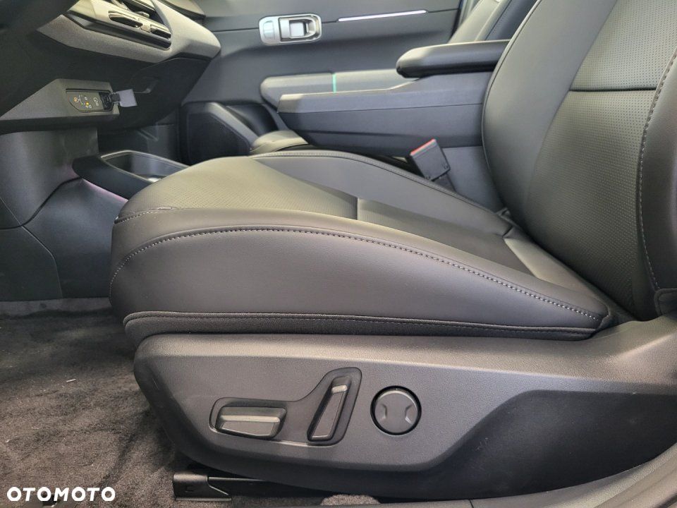 Kia EV4 - 8