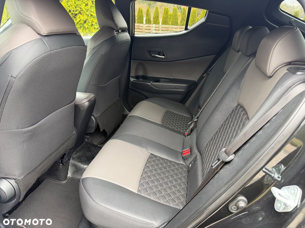 Toyota C-HR 1.8 Hybrid Executive - 27