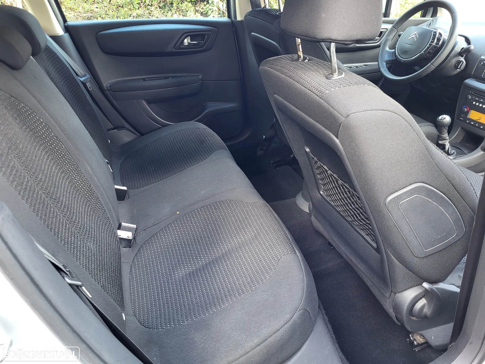 Citroën C4 1.6 HDi VTR Pack - 28