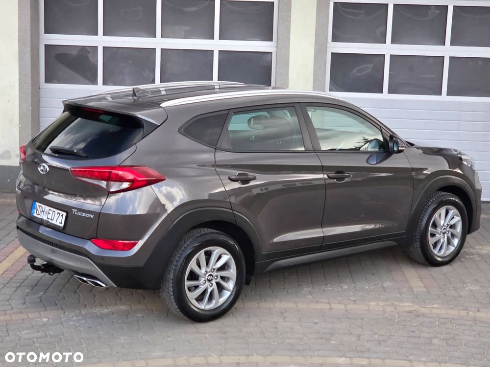 Hyundai Tucson - 16