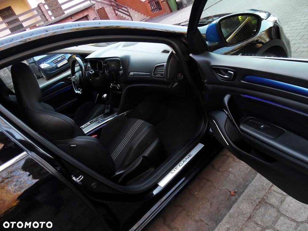 Renault Megane ENERGY TCe 130 GT LINE - 23