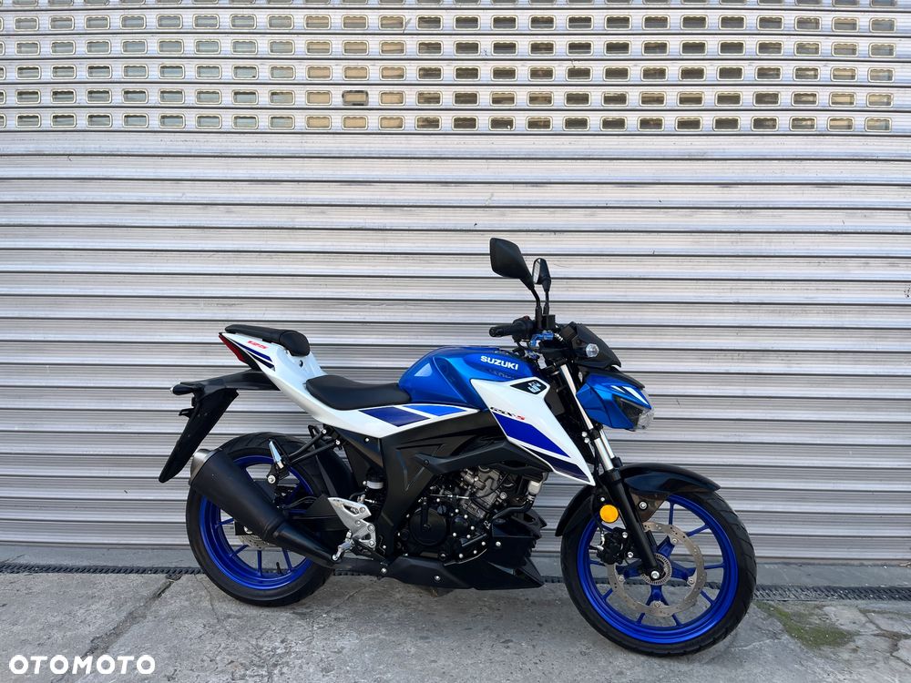 Suzuki GSX - 34