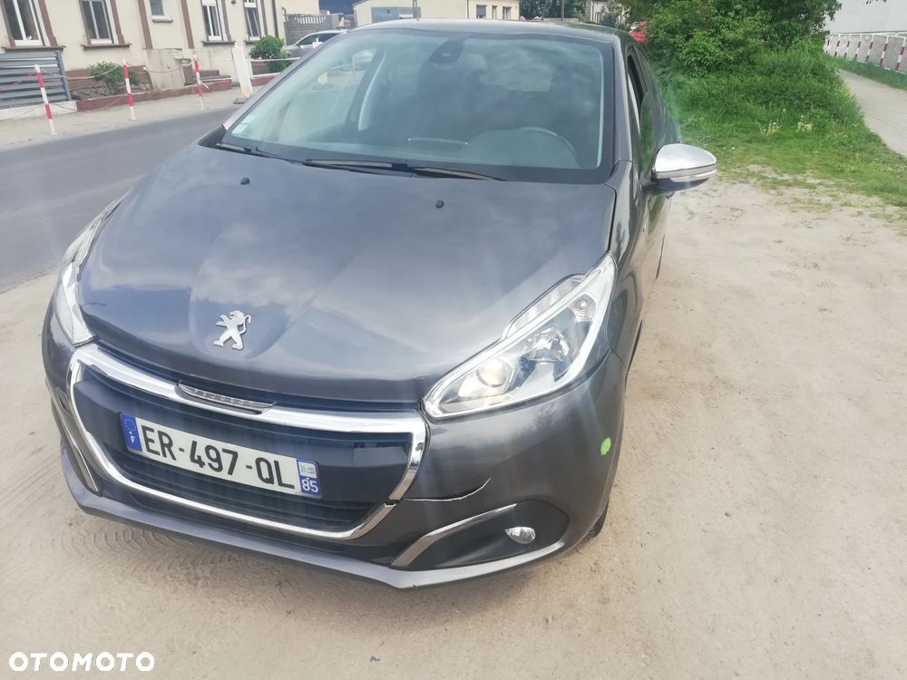 Peugeot 208 82 PureTech Style - 15