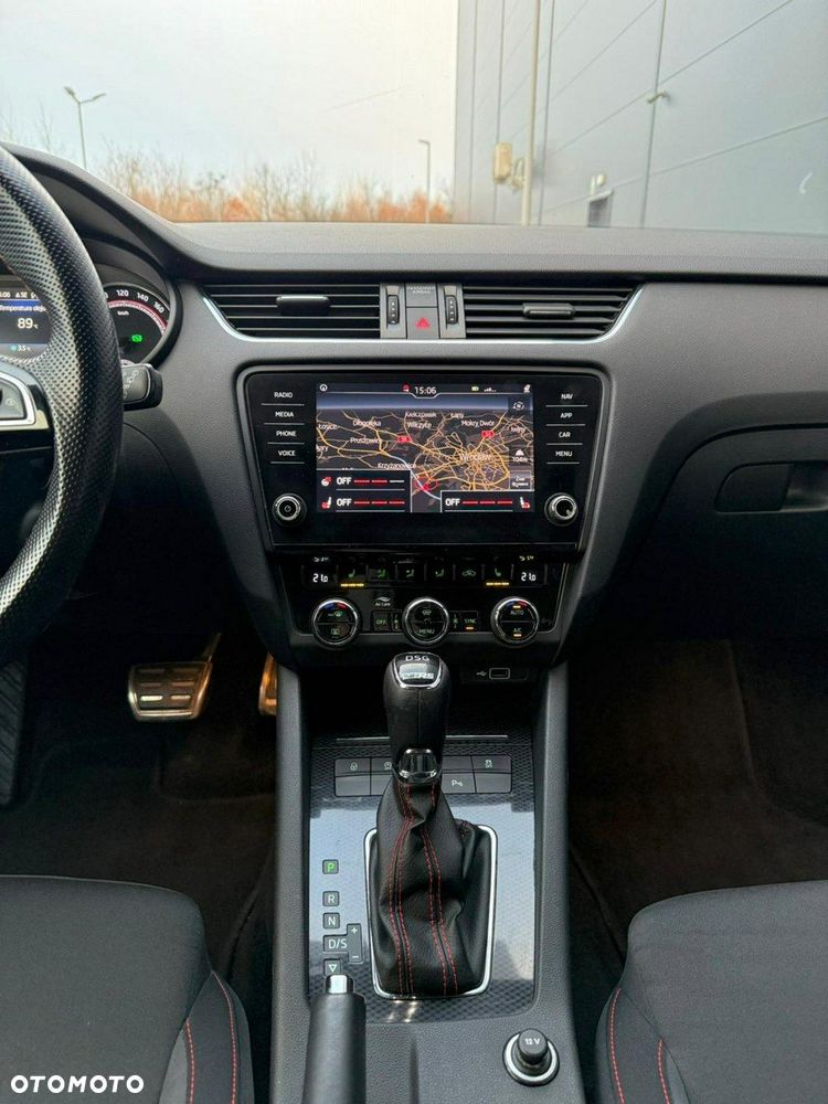 Skoda Octavia 2.0 TSI RS Challenge 245 DSG - 8