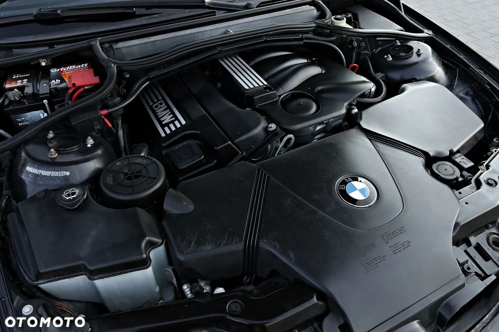 BMW Seria 3 318i - 40