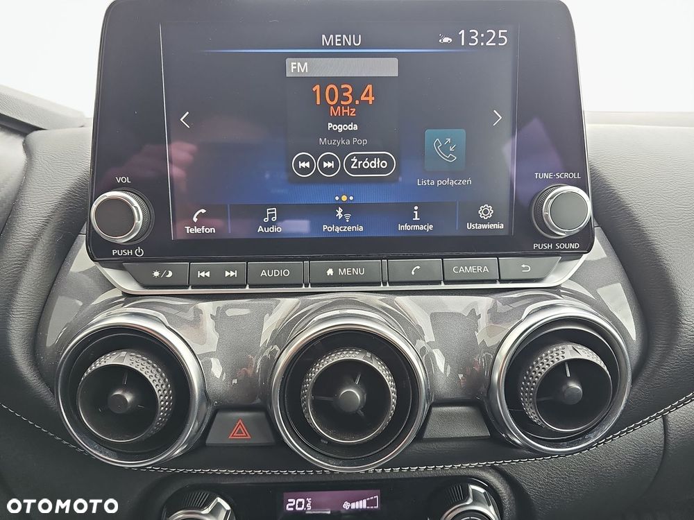 Nissan Juke 1.0 DIG-T N-Connecta DCT - 23