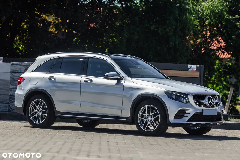 Mercedes-Benz GLC 250 d 4Matic 9G-TRONIC AMG Line - 8