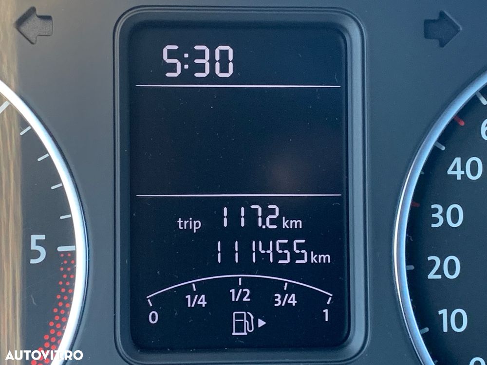 Volkswagen Polo 1.6 TDI Blue Motion Technology Comfortline - 12