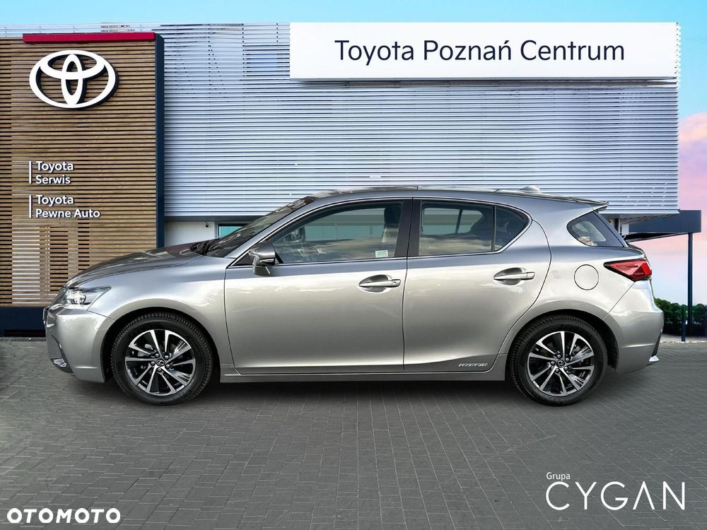 Lexus CT - 2