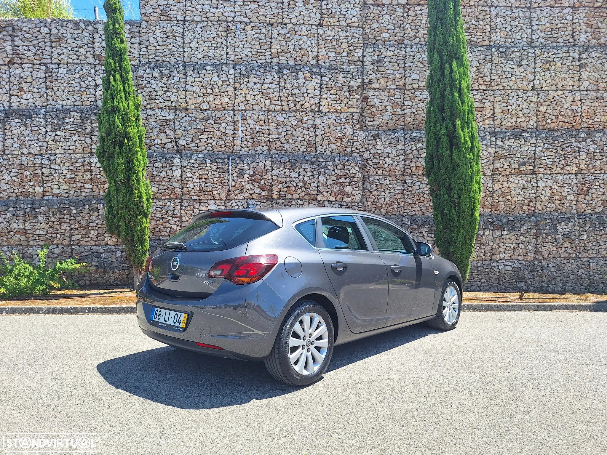 Opel Astra 1.7 CDTi Cosmo - 17