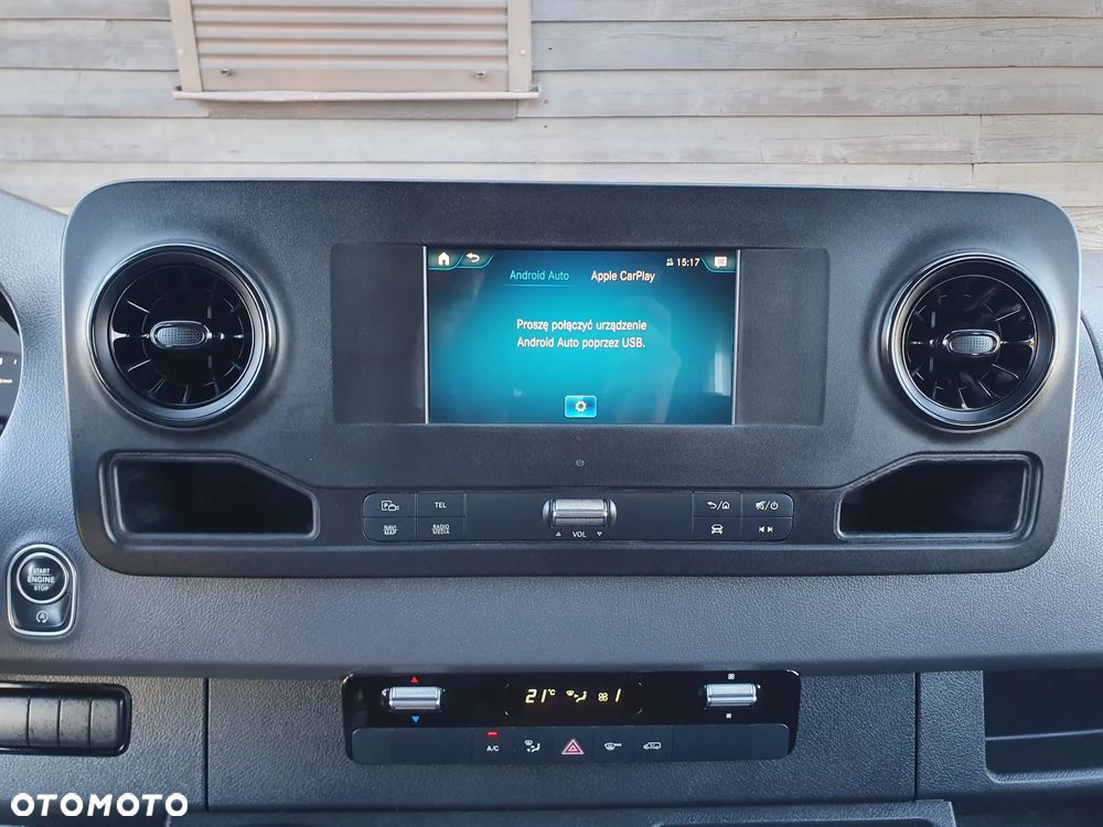 Mercedes-Benz SPRINTER - 34