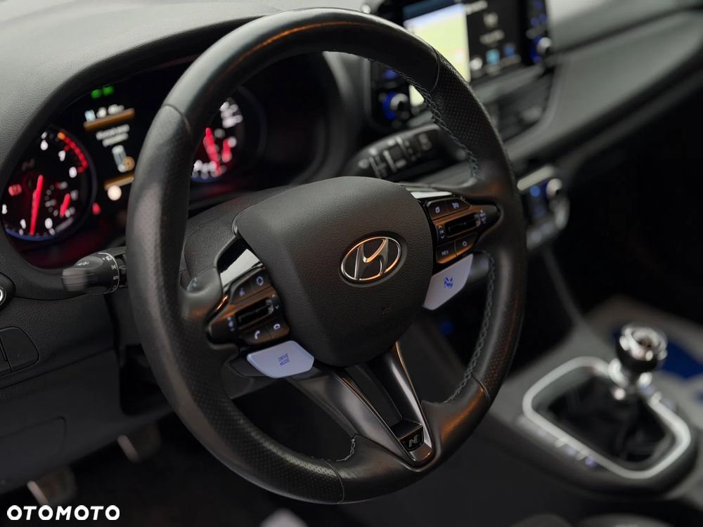 Hyundai i30 N - 14