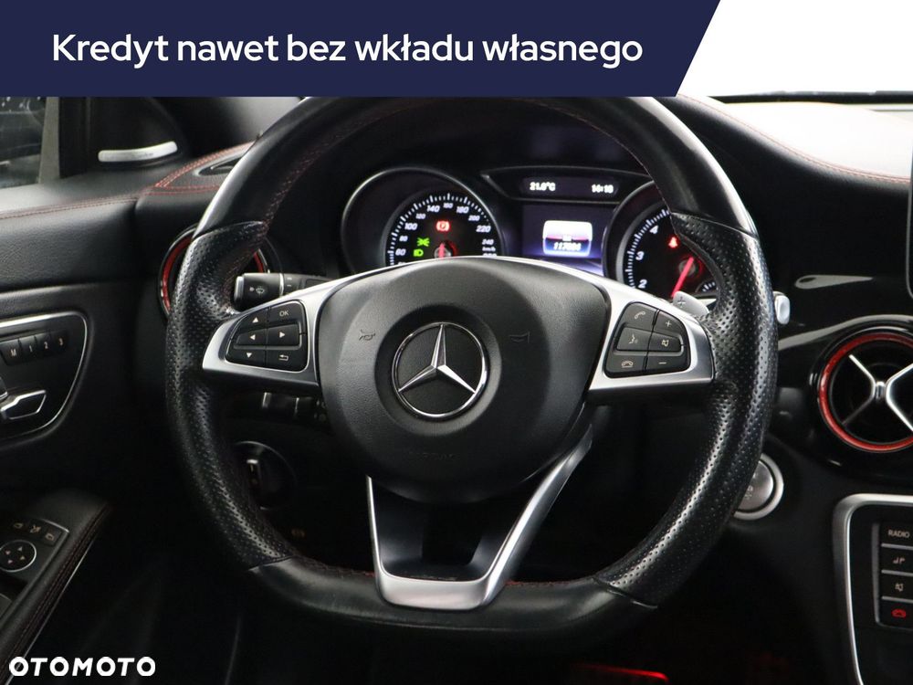 Mercedes-Benz CLA - 23