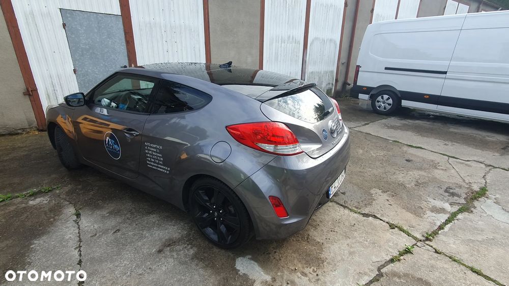 Hyundai Veloster 1.6 Style - 2