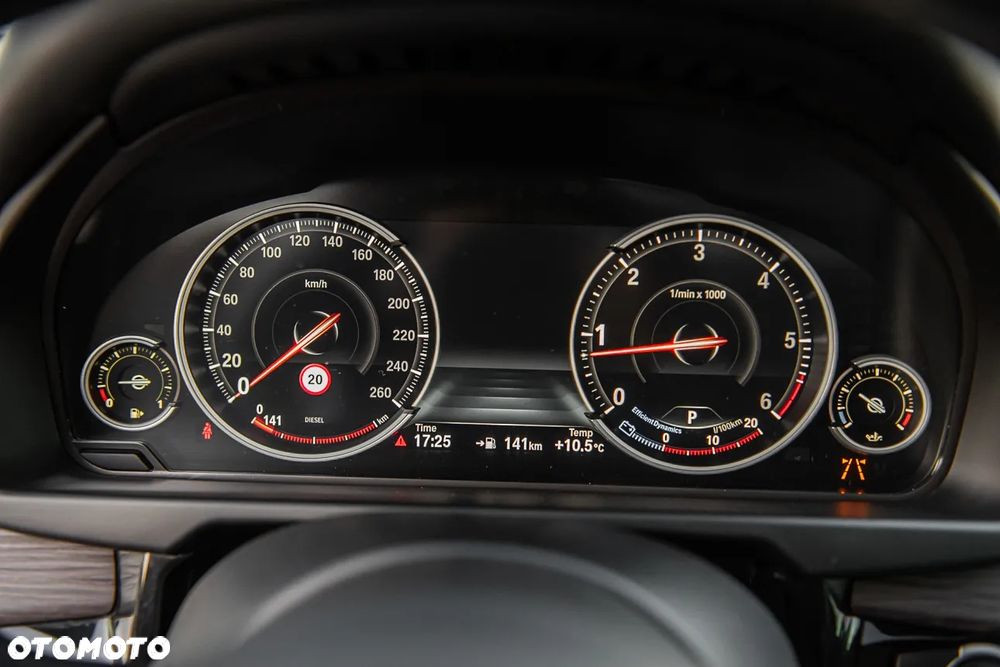 BMW X5 xDrive30d - 22
