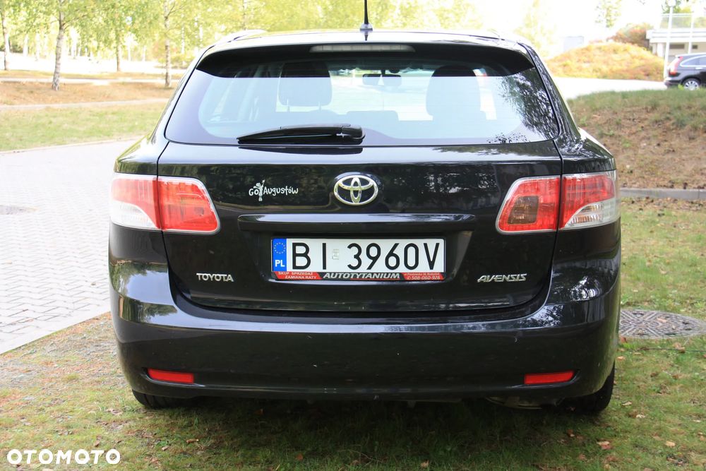 Toyota Avensis 1.8 Executive - 5