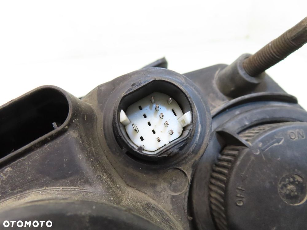 LAMPA LEWA PRZEDNIA ALFA ROMEO 159 60682089 - 2