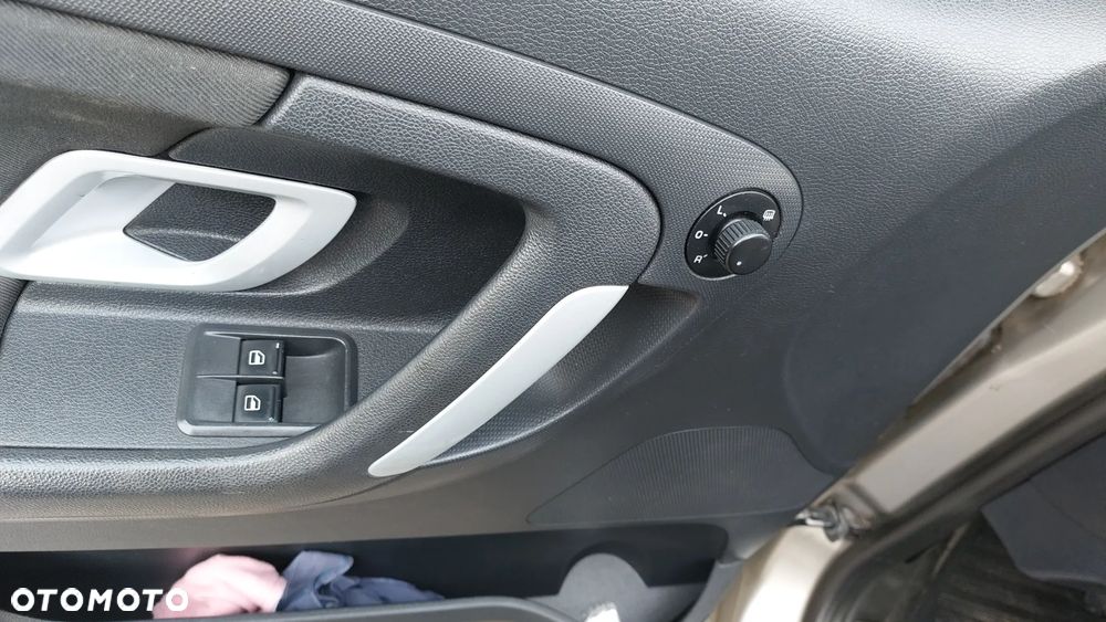 Skoda Roomster 1.9 TDI - 8