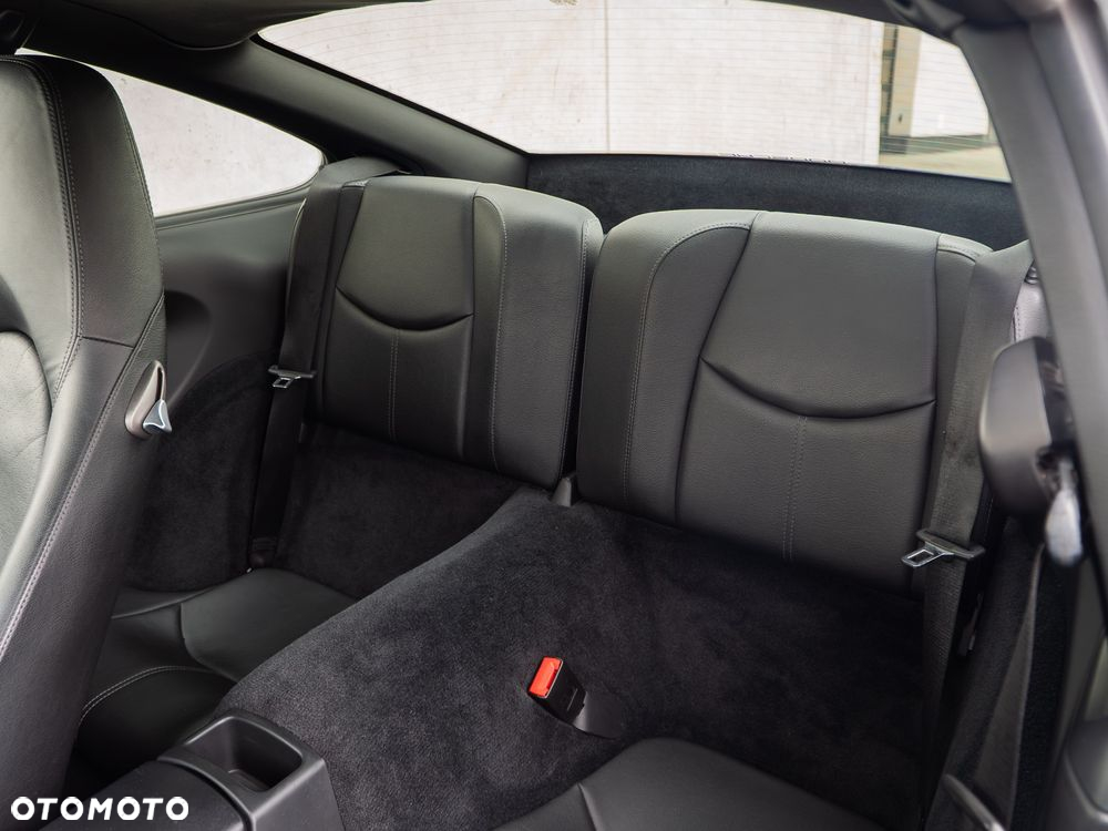 Porsche 911 Carrera Tiptronic S - 32