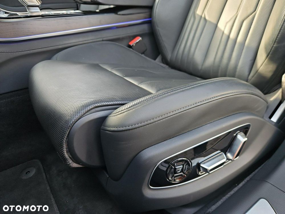 Audi A8 L 50 TDI quattro tiptronic - 16