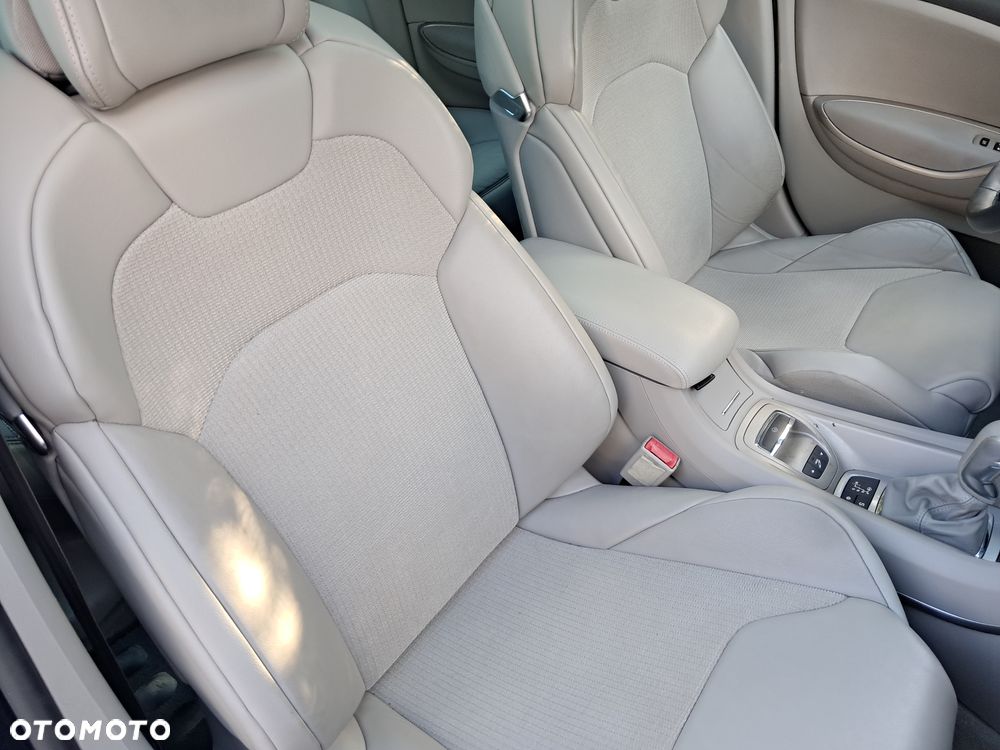 Citroën C5 Tourer HDi 165 FAP Exclusive - 17