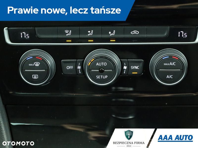 Volkswagen Golf Variant - 13