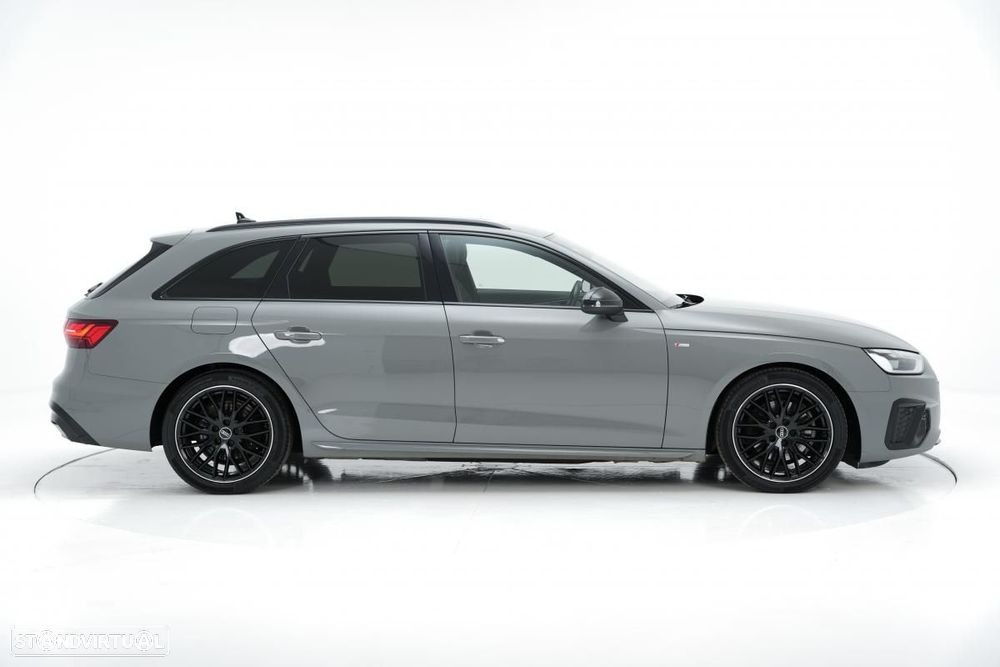 Audi A4 Avant 35 TDI S line S tronic - 2