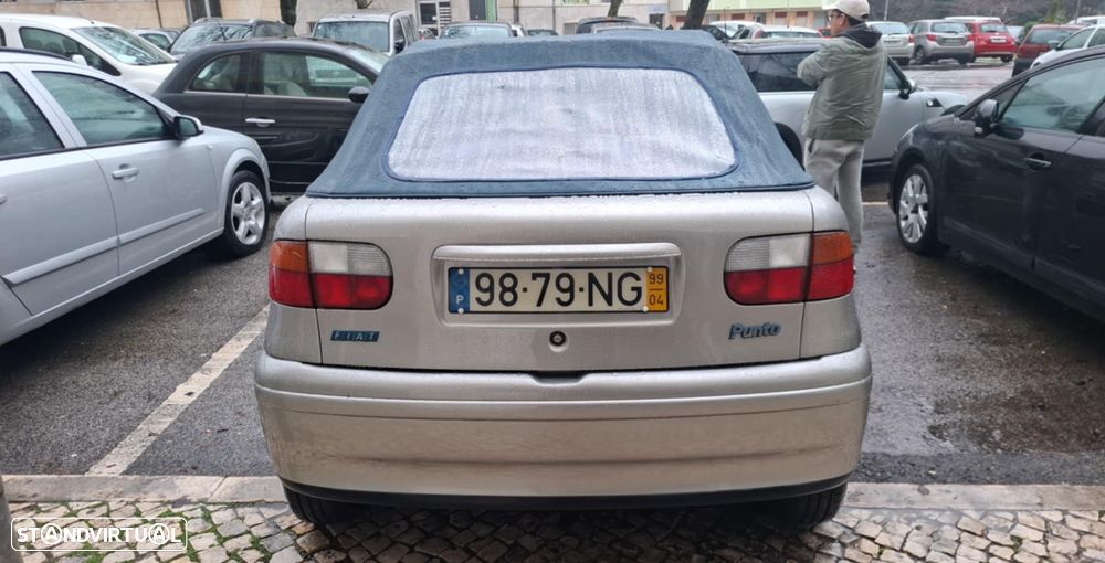 Fiat Punto Cabrio 16V - 6