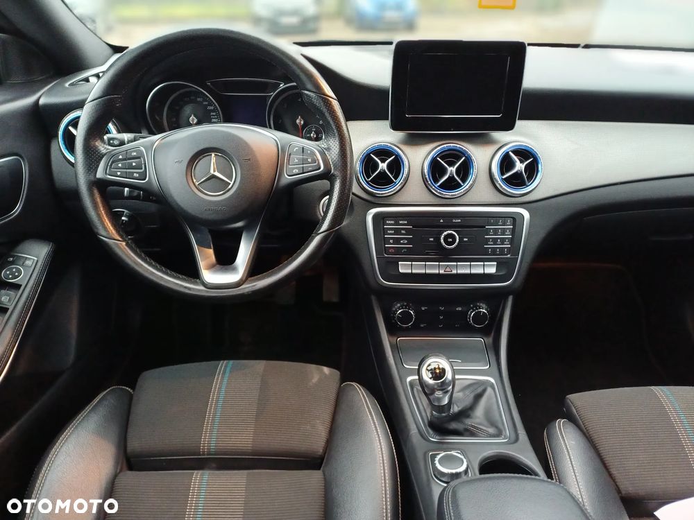 Mercedes-Benz CLA 200 (CDI) d - 7