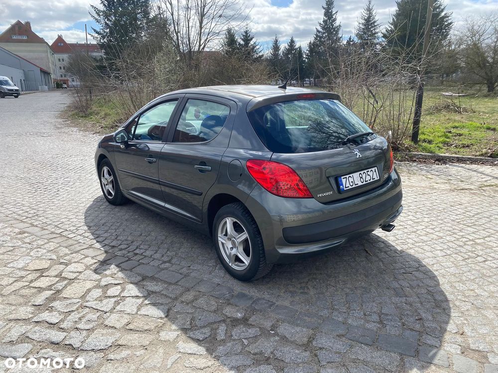 Peugeot 207 95 VTi Filou - 5