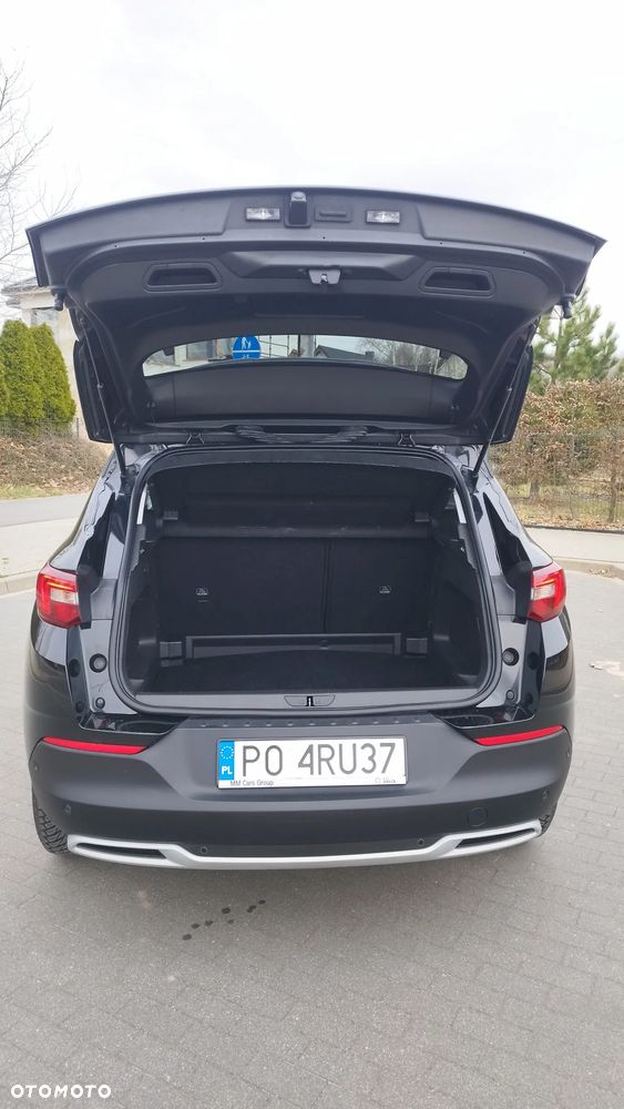 Opel Grandland X 1.2 T GPF Design Line S&S - 9