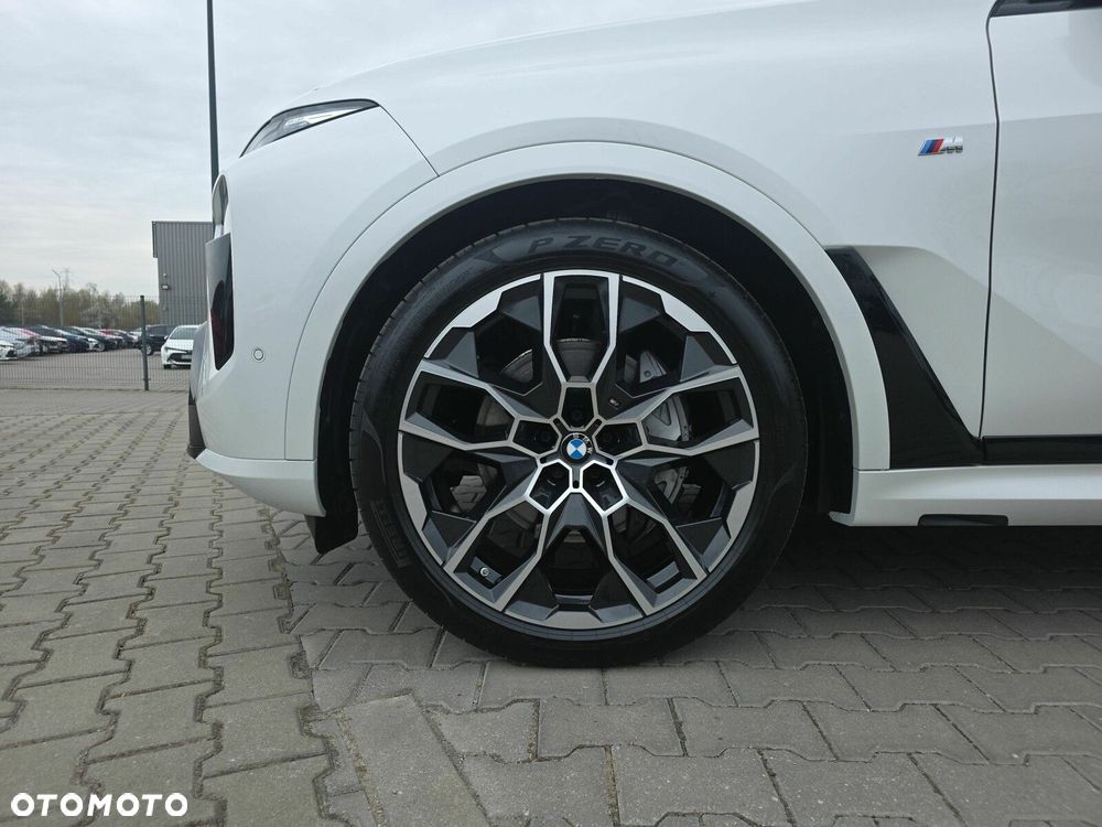 BMW X7 - 11