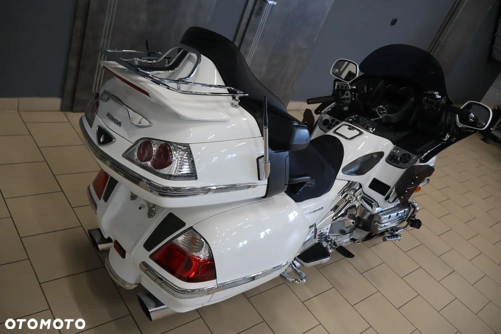 Honda GL - 3