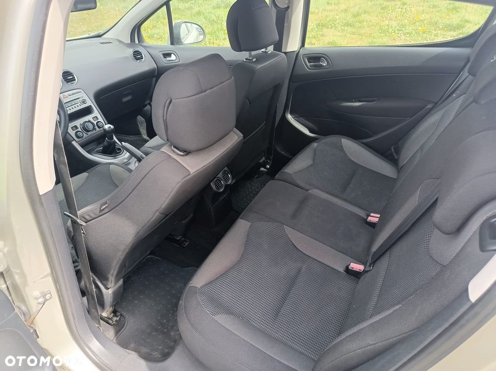 Peugeot 308 - 6