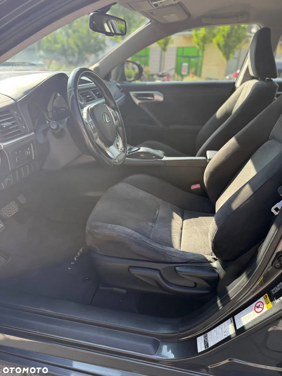 Lexus CT 200h Dynamic Line - 13