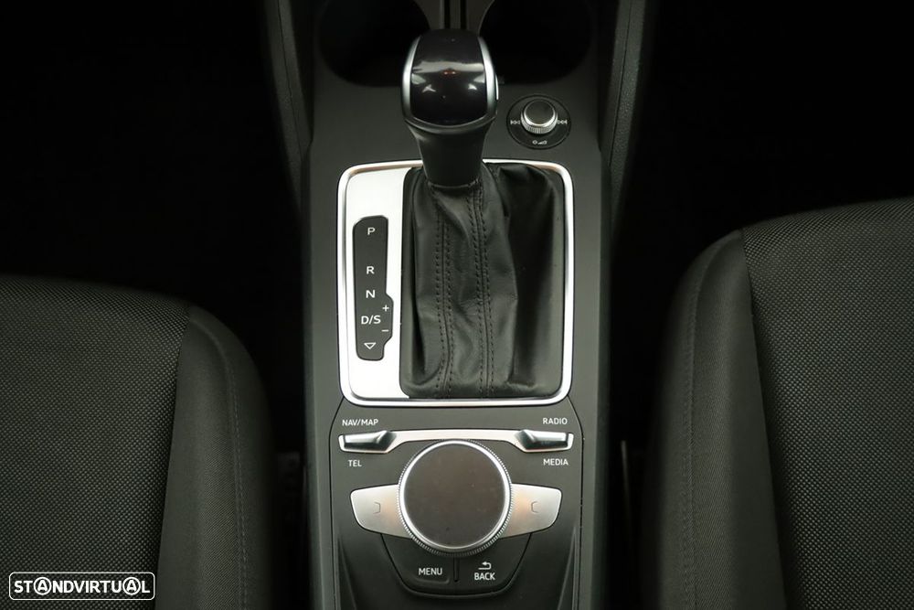 Audi Q2 35 TFSI Advanced S tronic - 13