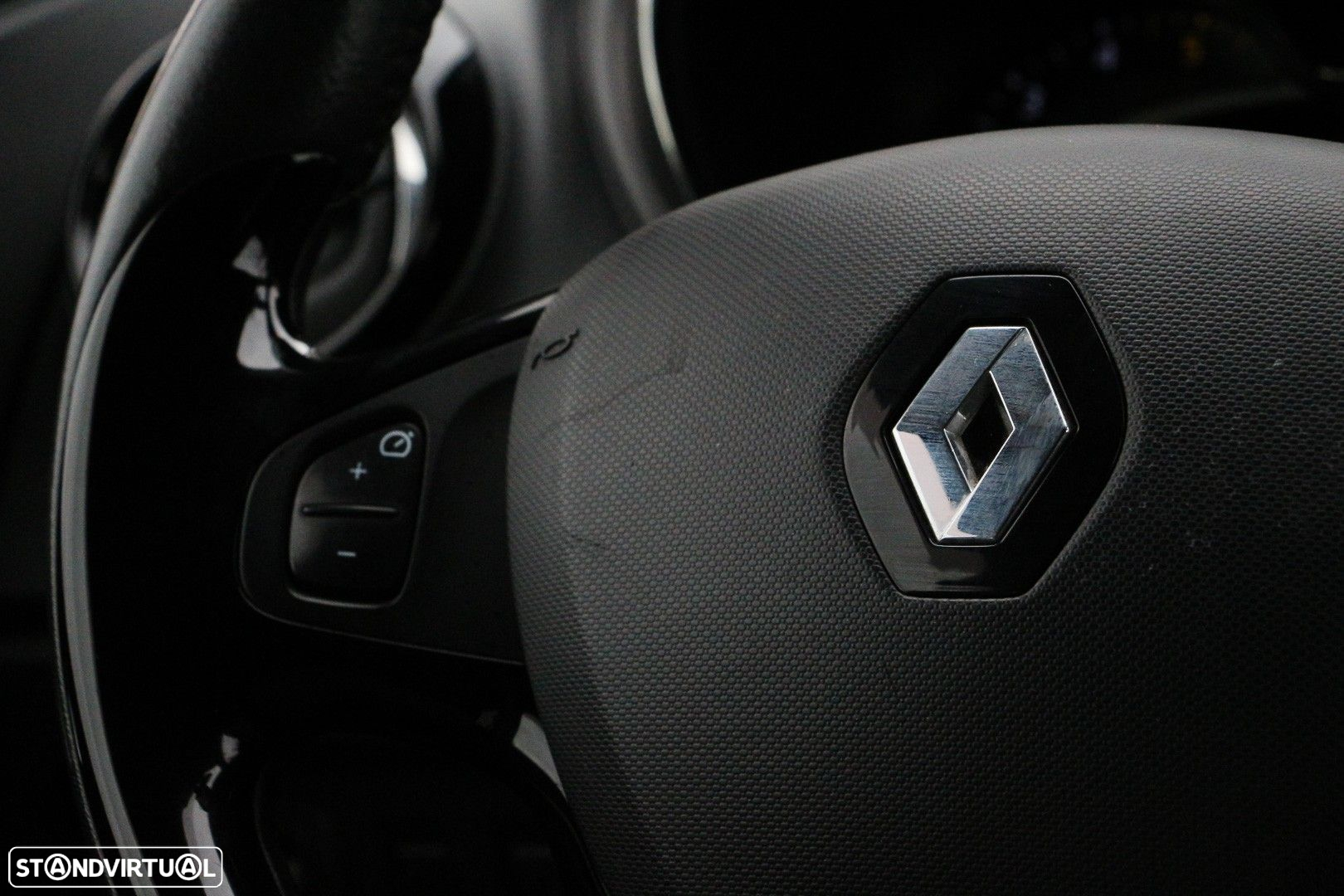 Renault Captur 1.5 dCi Exclusive - 16